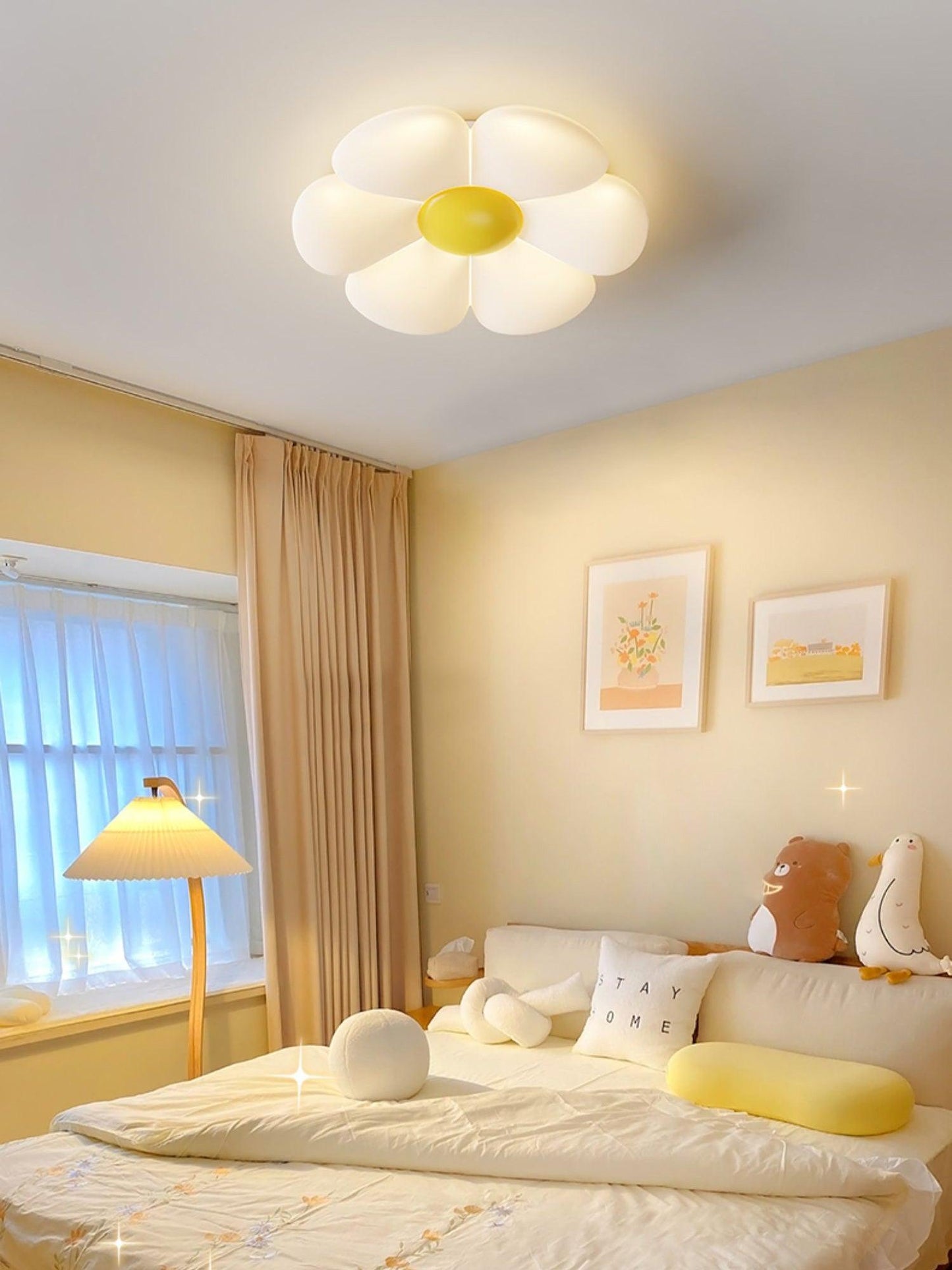 Six-leaf Flower Kids Room Overhead light Ceiling Lamp