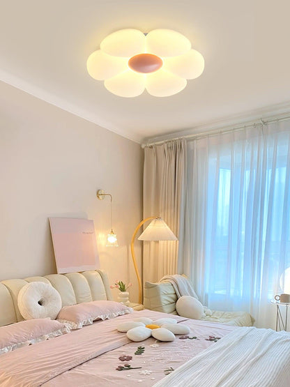 Six-leaf Flower Kids Room Overhead light Ceiling Lamp