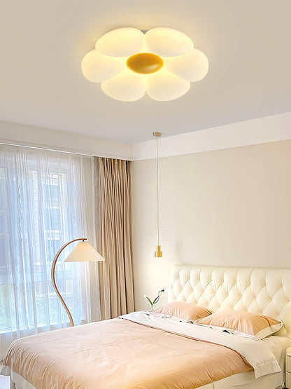 Six-leaf Flower Kids Room Overhead light Ceiling Lamp