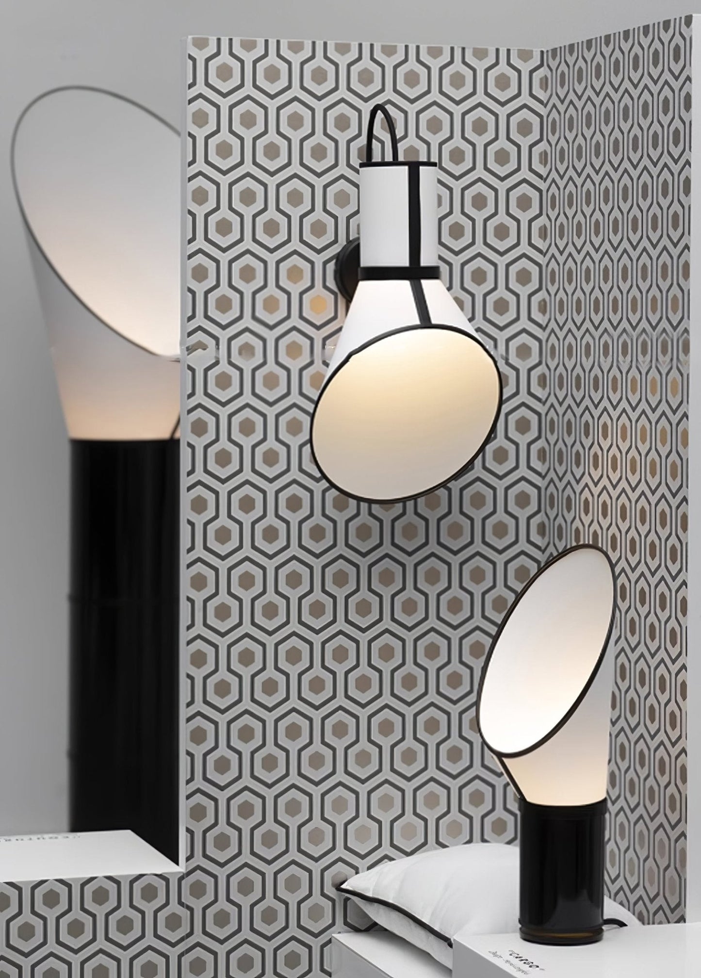 Artful Outline Table Lamp