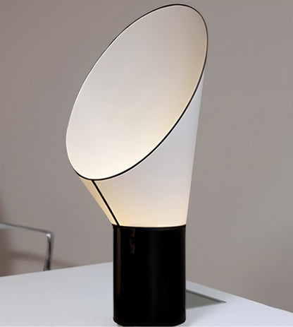 Artful Outline Table Lamp