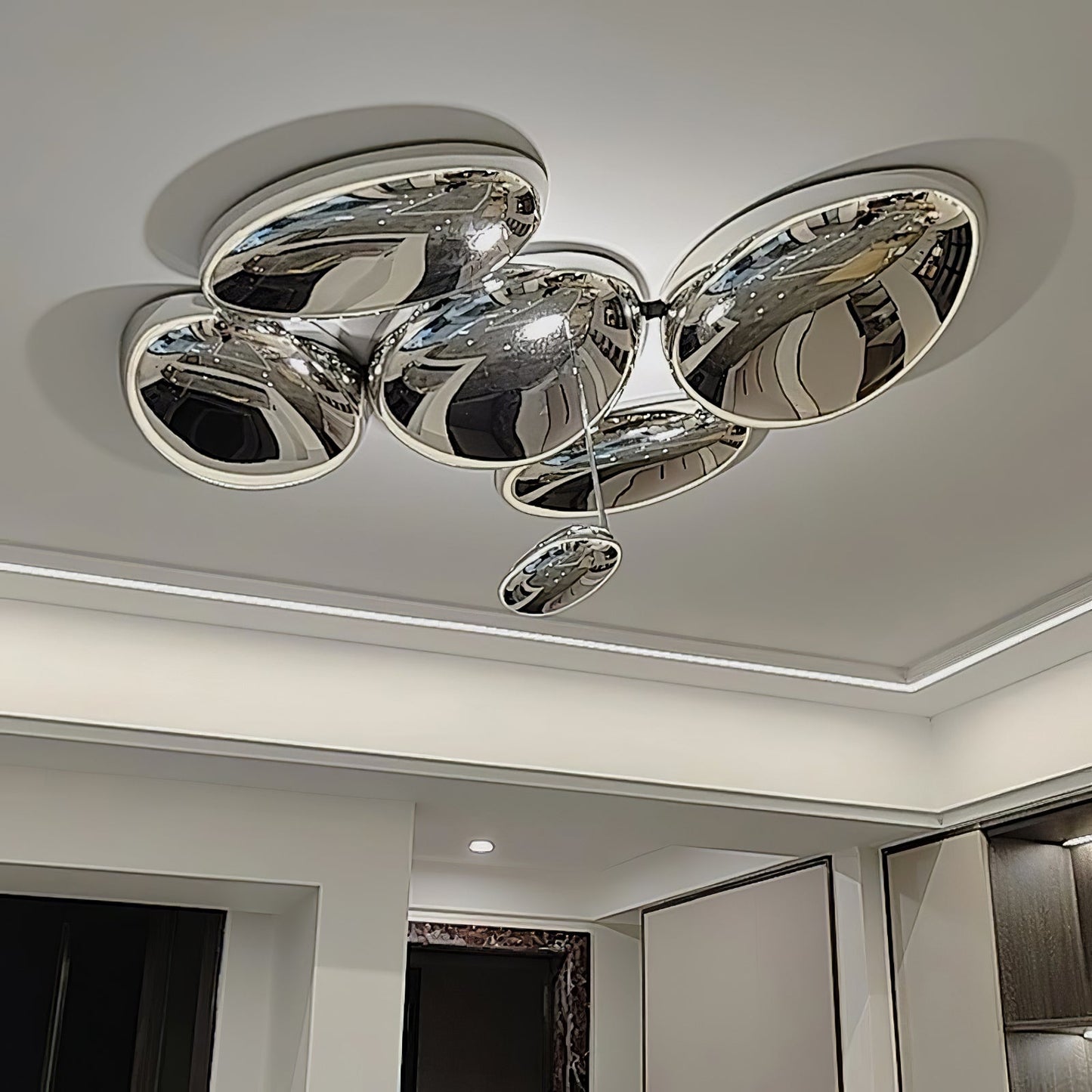 Skydro Flush mount light Ceiling Lamp