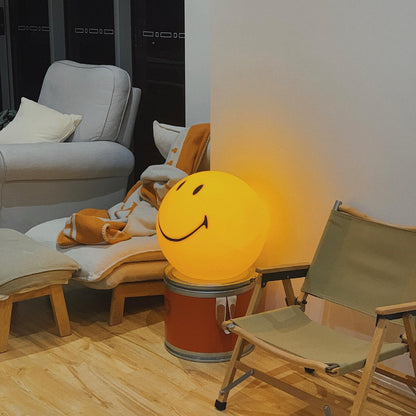 Smiling Reading light Table Lamp