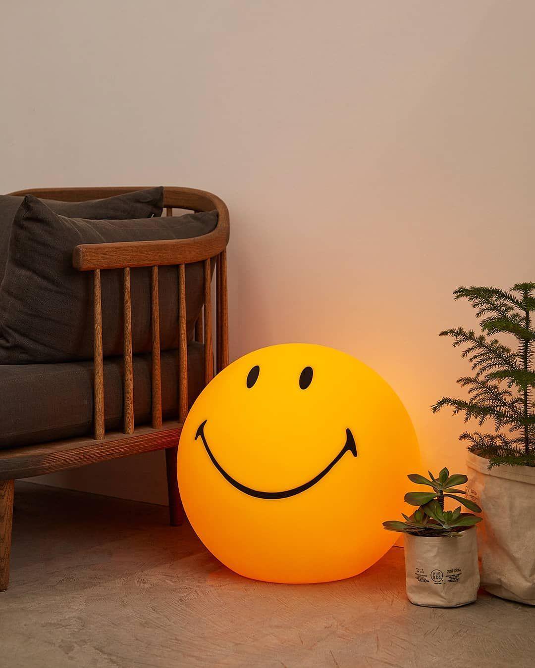 Smiling Reading light Table Lamp