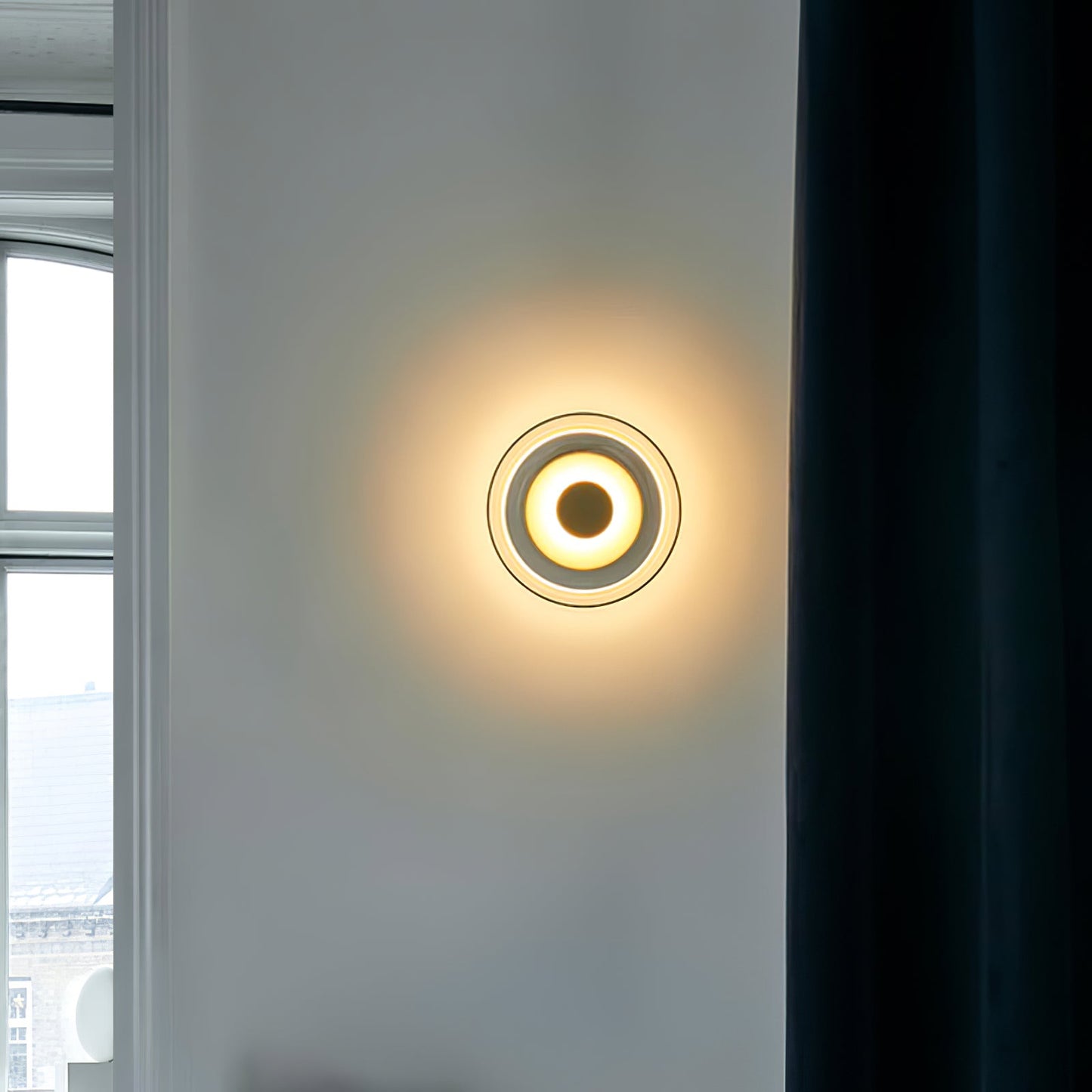 Solara Wall-mounted light Wall Light