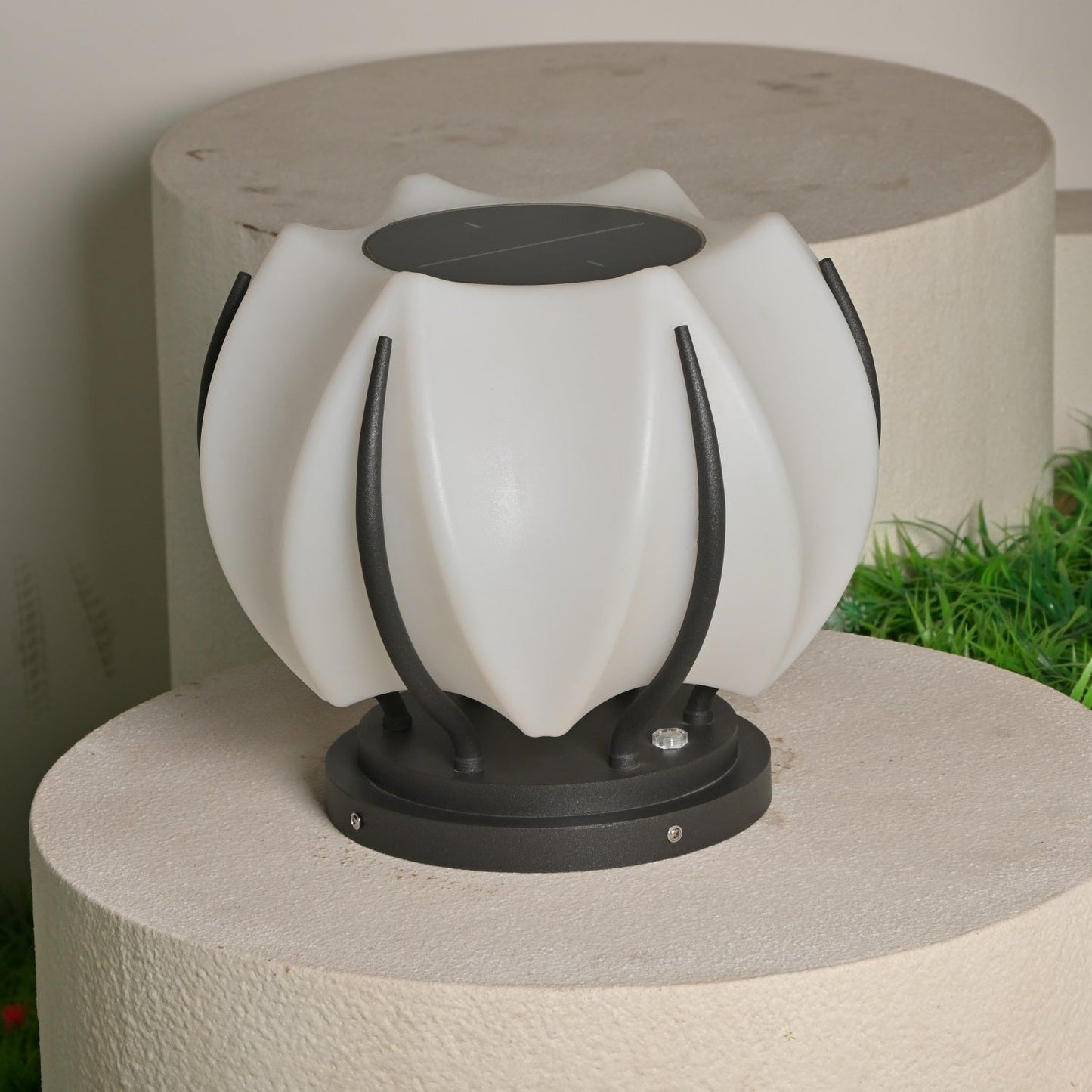 Solflora Bloom Solar Light