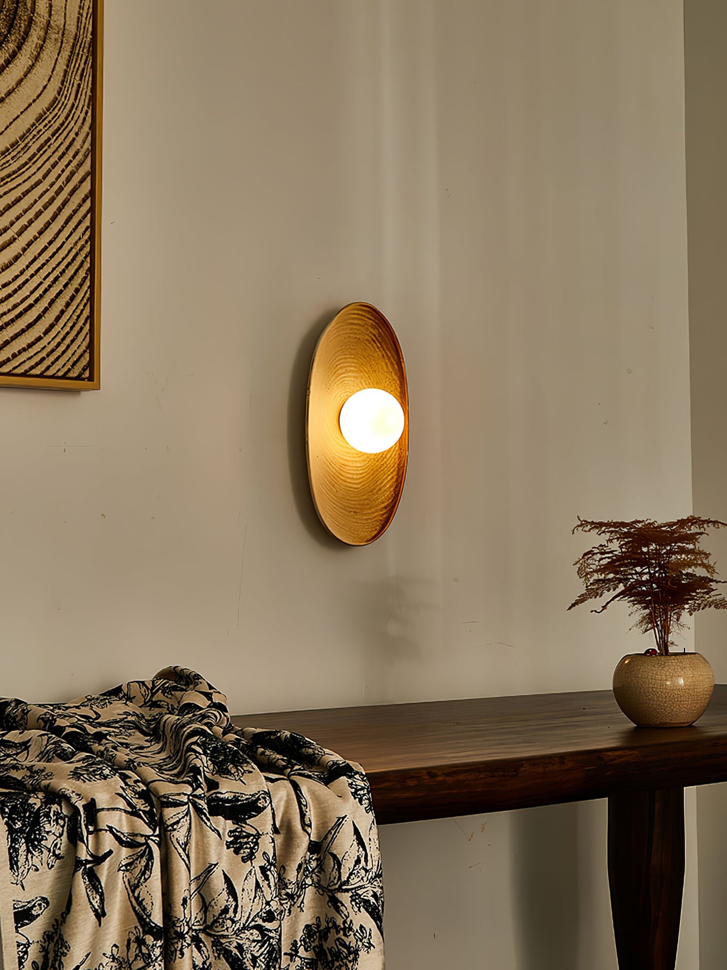 Solstice Swirl Wall Lamp