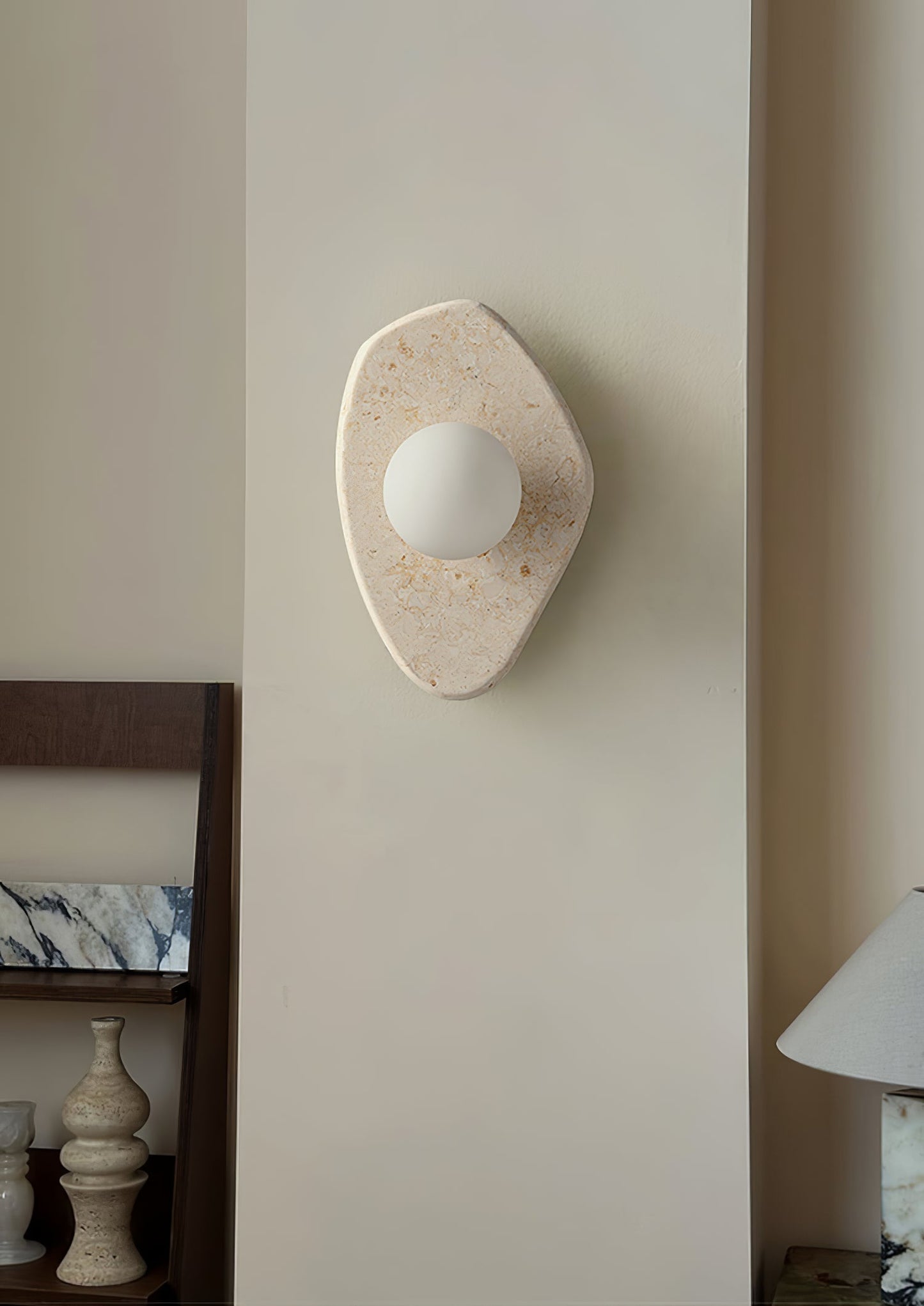 Soluna Stone Wall Light