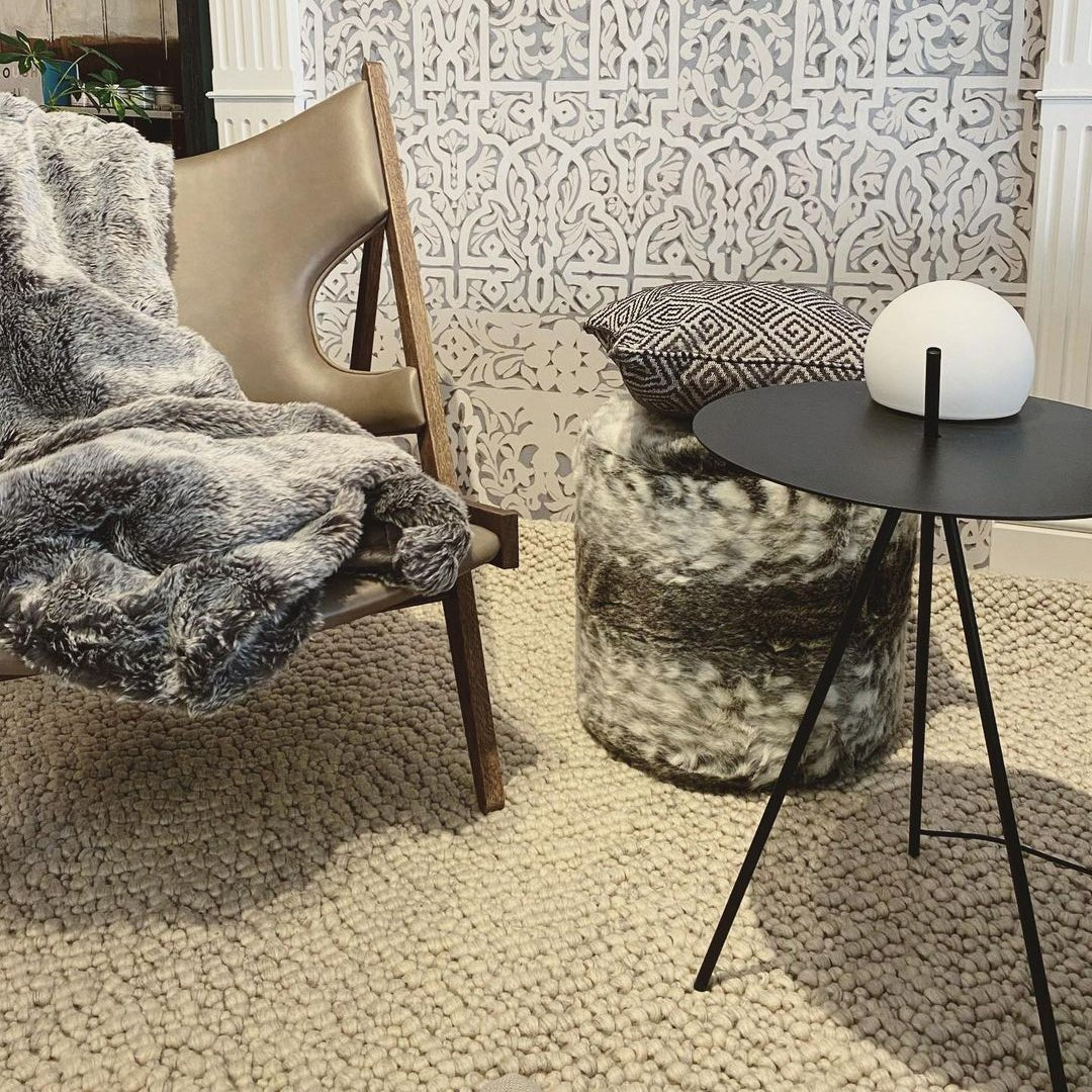 Soluna Tripod Outdoor Lamp