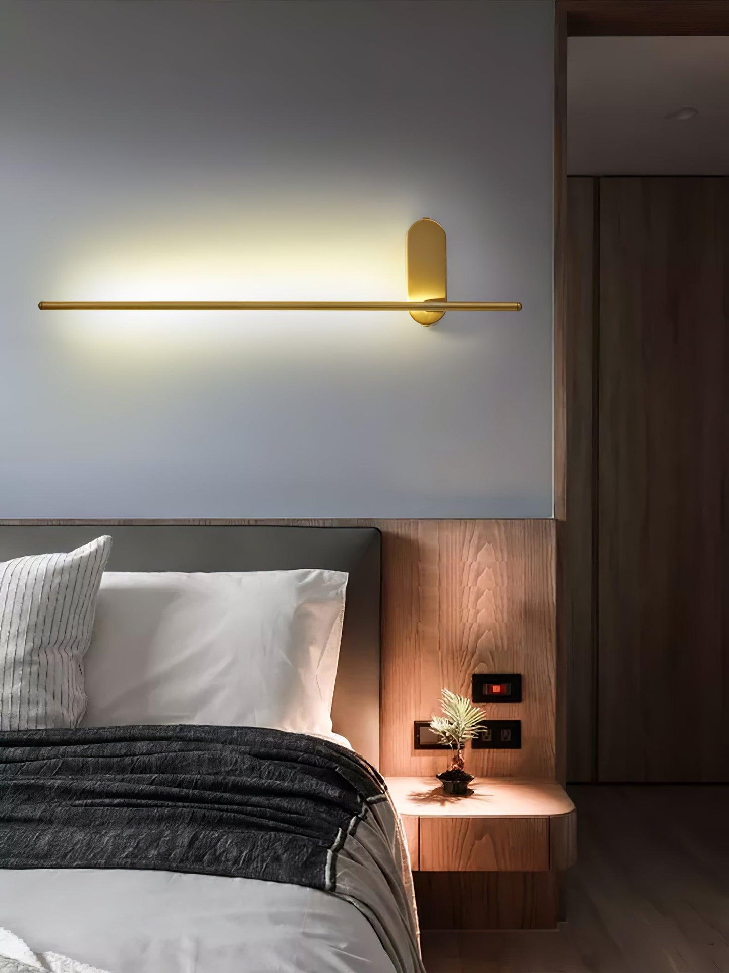 Stick Shaped Plug In Wall-mounted lamp Sconce