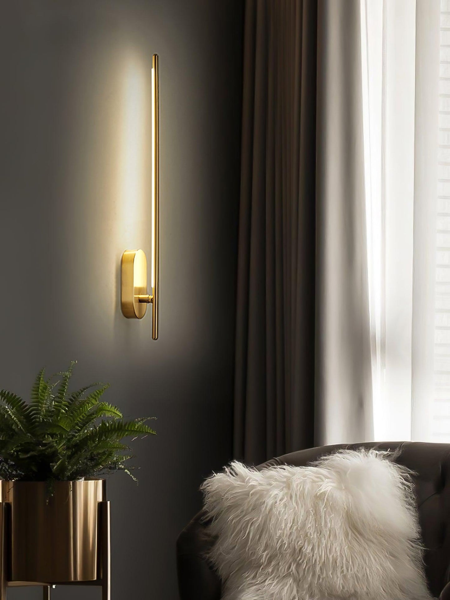 Stick Shaped Metal Bracket light Sconce