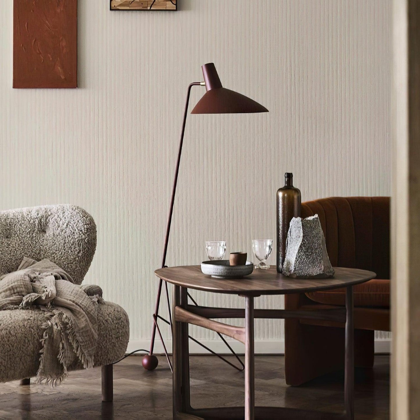 Svelte Noir Free-standing Lamp Floor Lamp