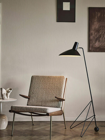 Svelte Noir Free-standing Lamp Floor Lamp