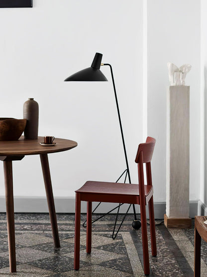 Svelte Noir Free-standing Lamp Floor Lamp