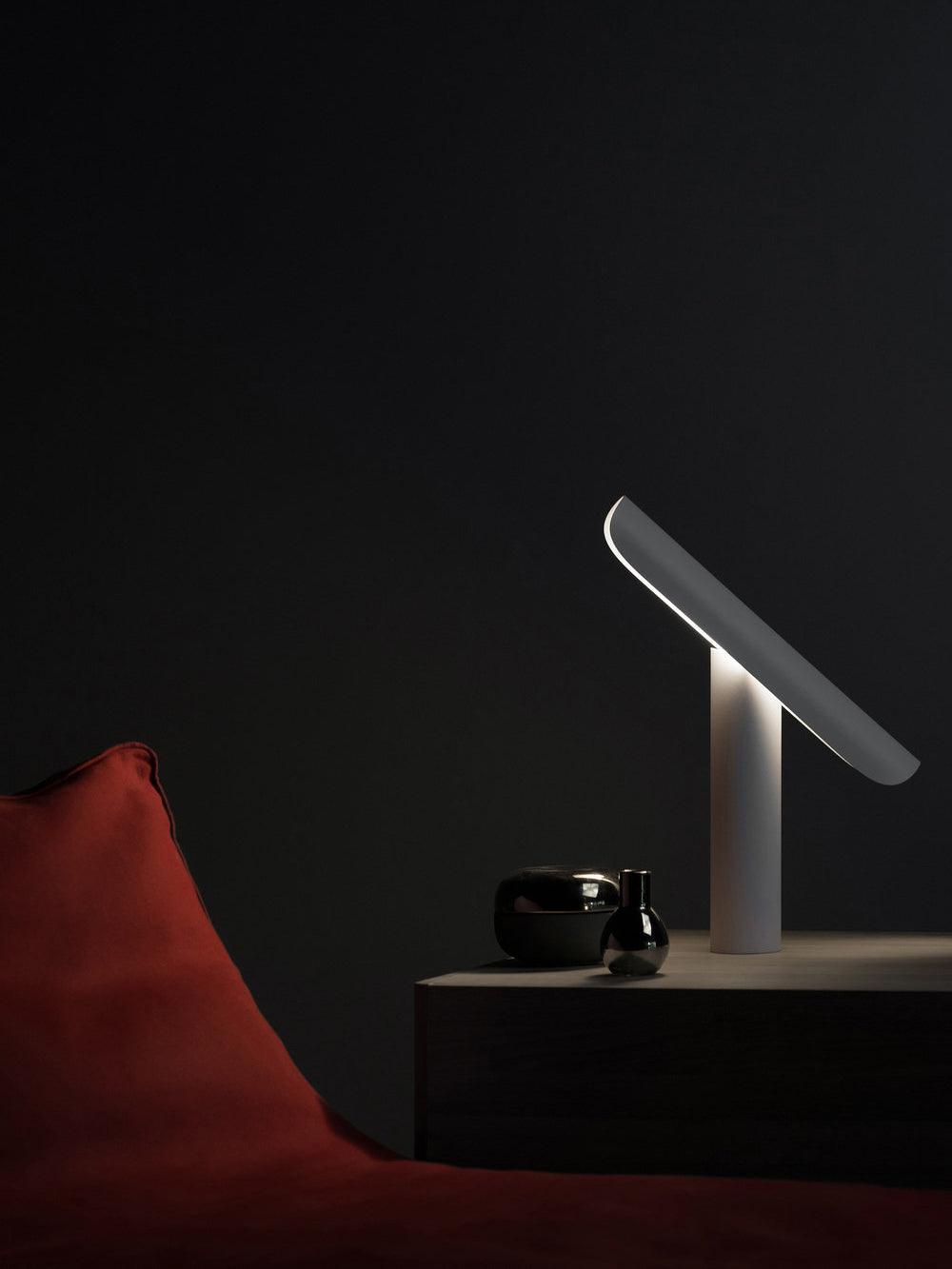 T-Bedside lamp Table Lamp