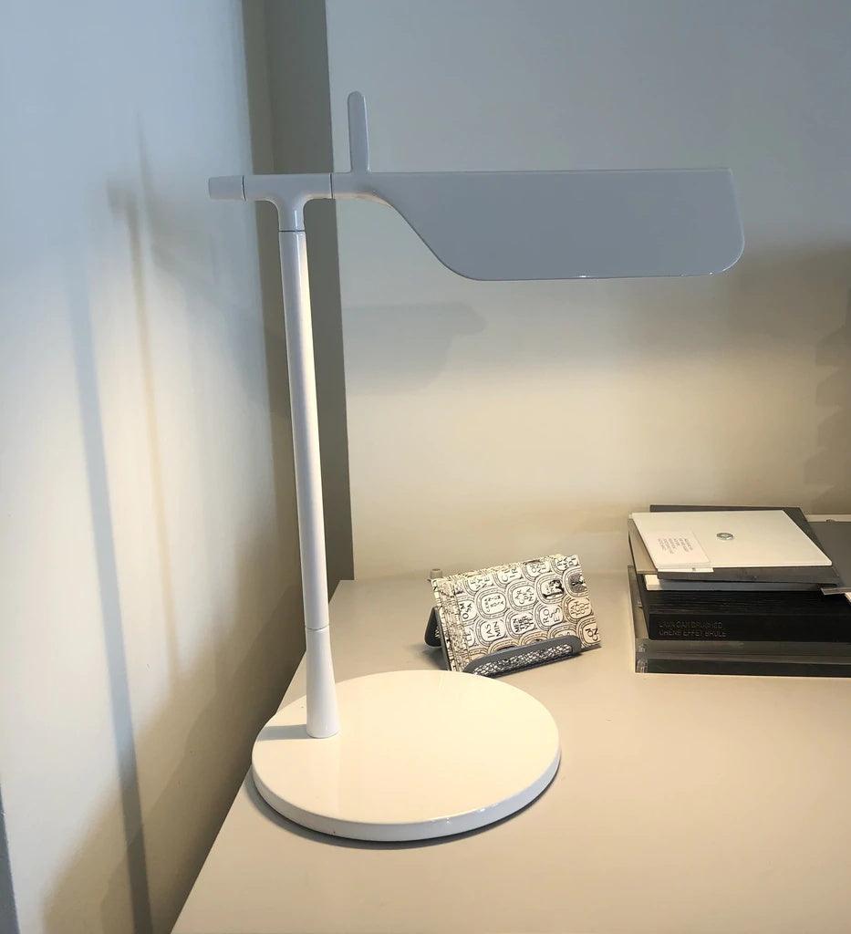 Pivot Ease Task lamp Table Lamp