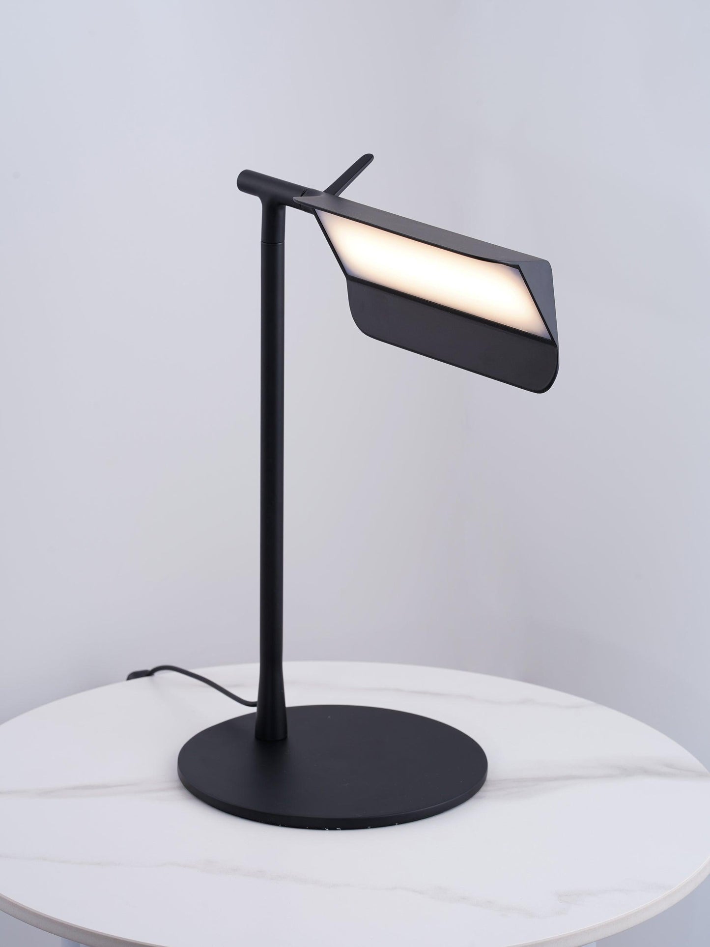 Pivot Ease Task lamp Table Lamp