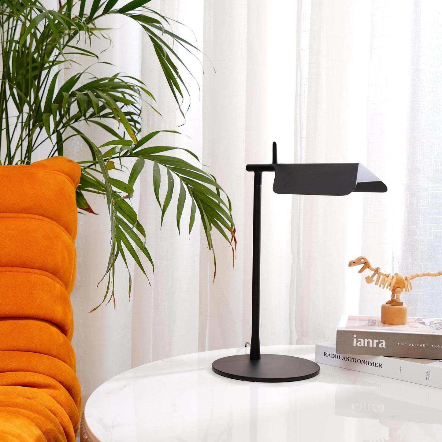 Pivot Ease Task lamp Table Lamp