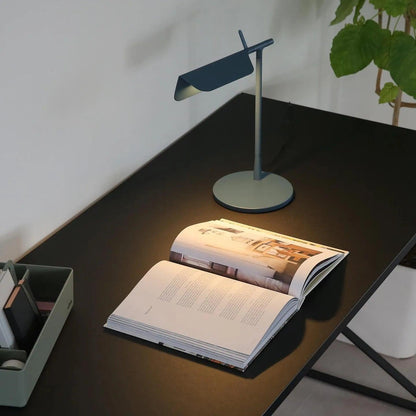 Pivot Ease Task lamp Table Lamp