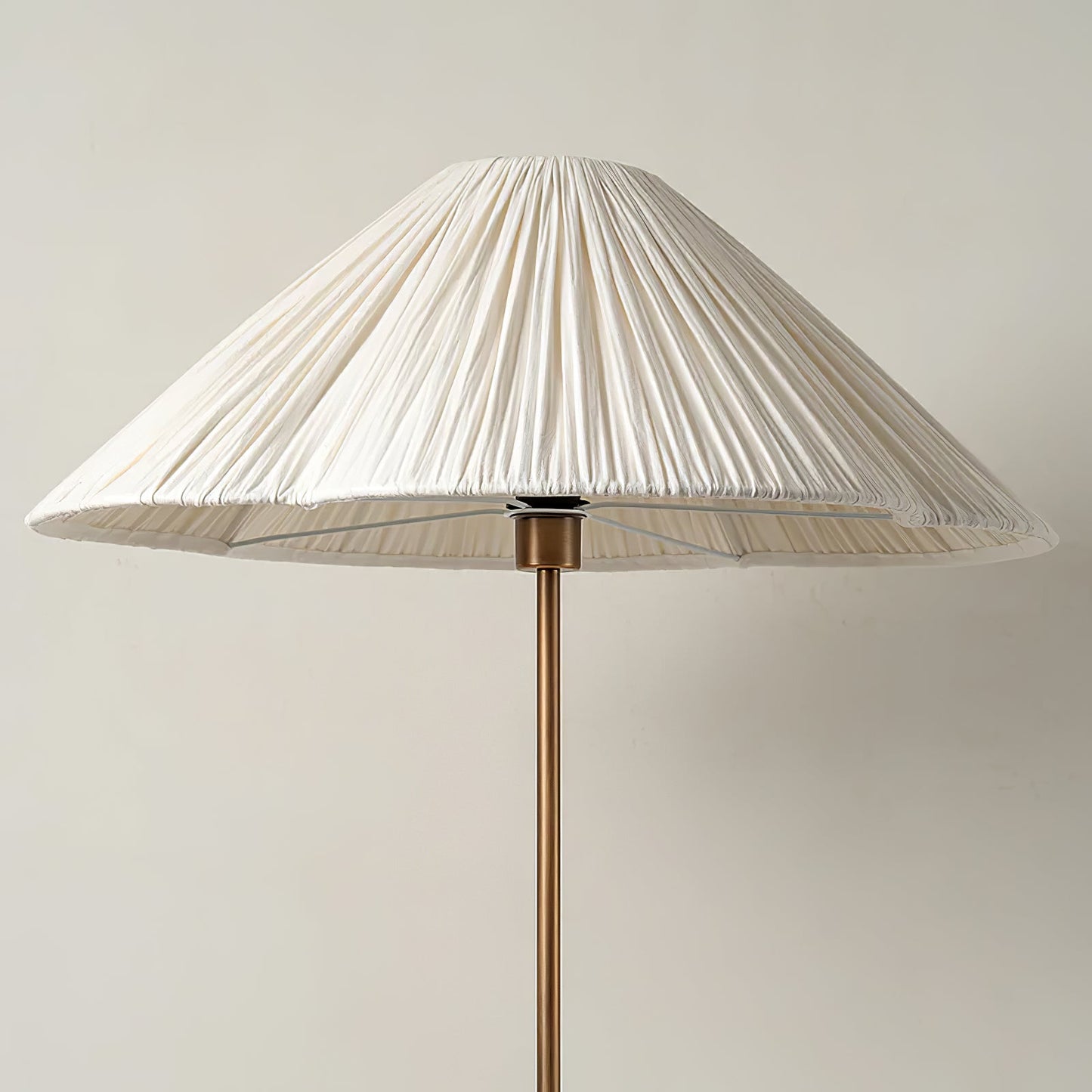 Tansu Floor Lamp
