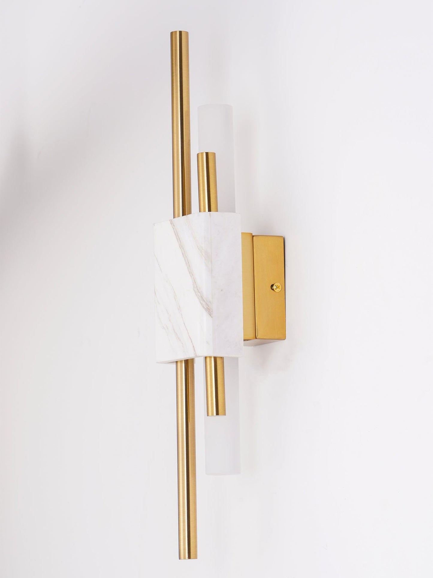 Tanto Sconce Wall Light