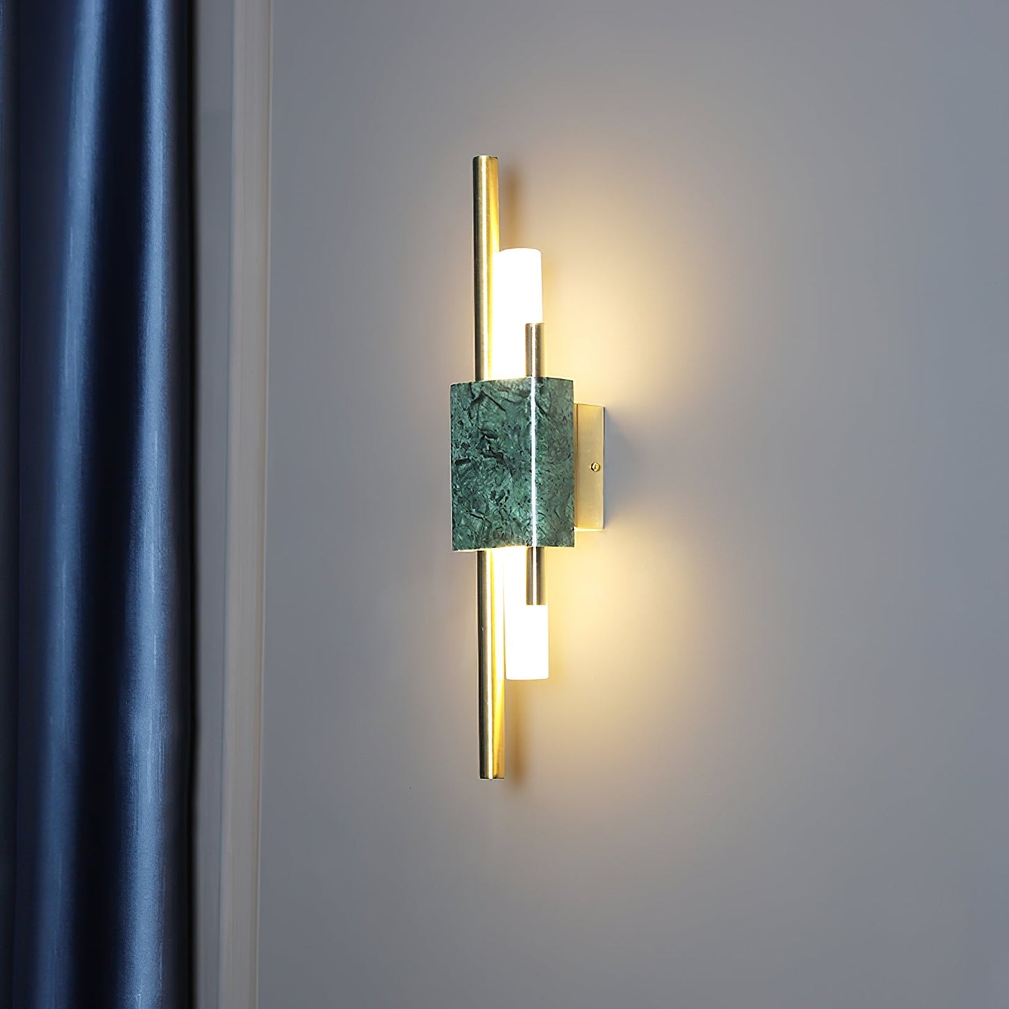 Tanto Plug In Wall-mounted lamp Wall Light