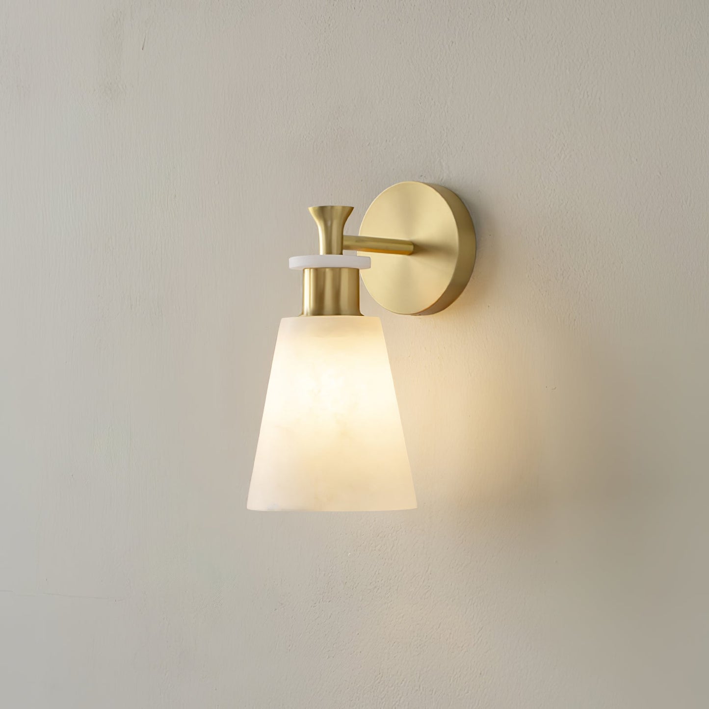 Tapered Alabaster Lamp bracket Wall Sconce