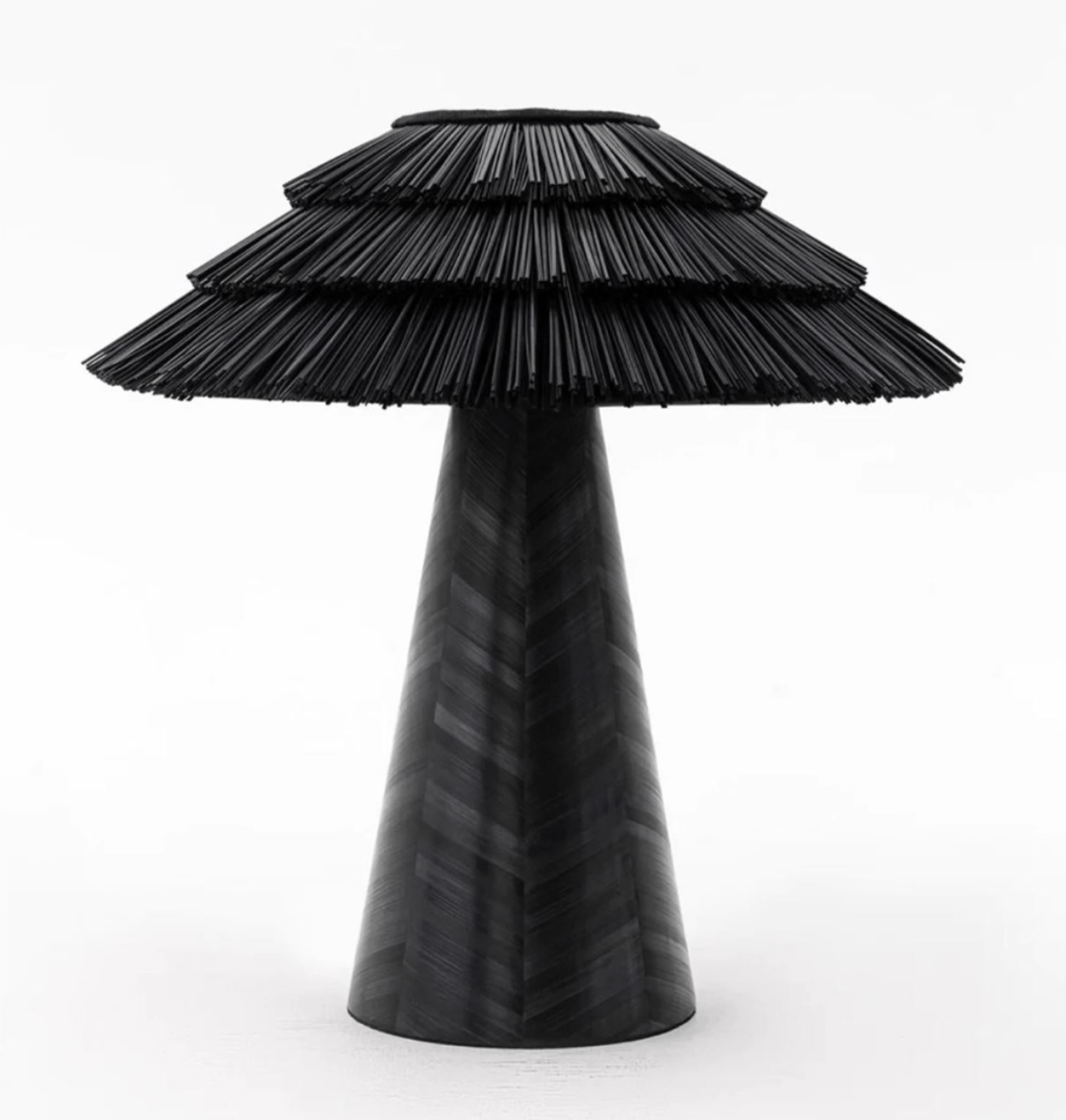 Thatch Table Lamp