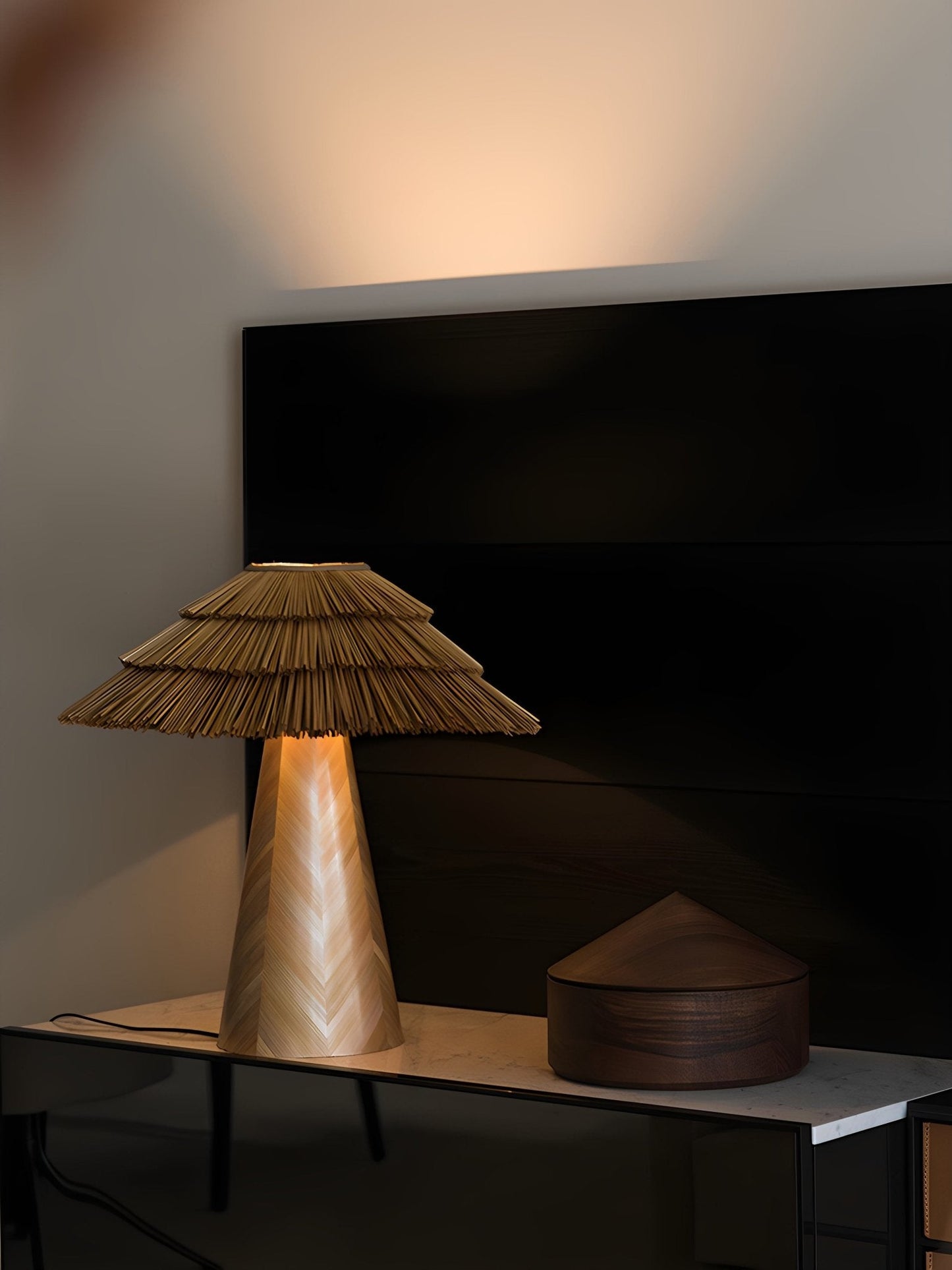 Thatch Table Lamp