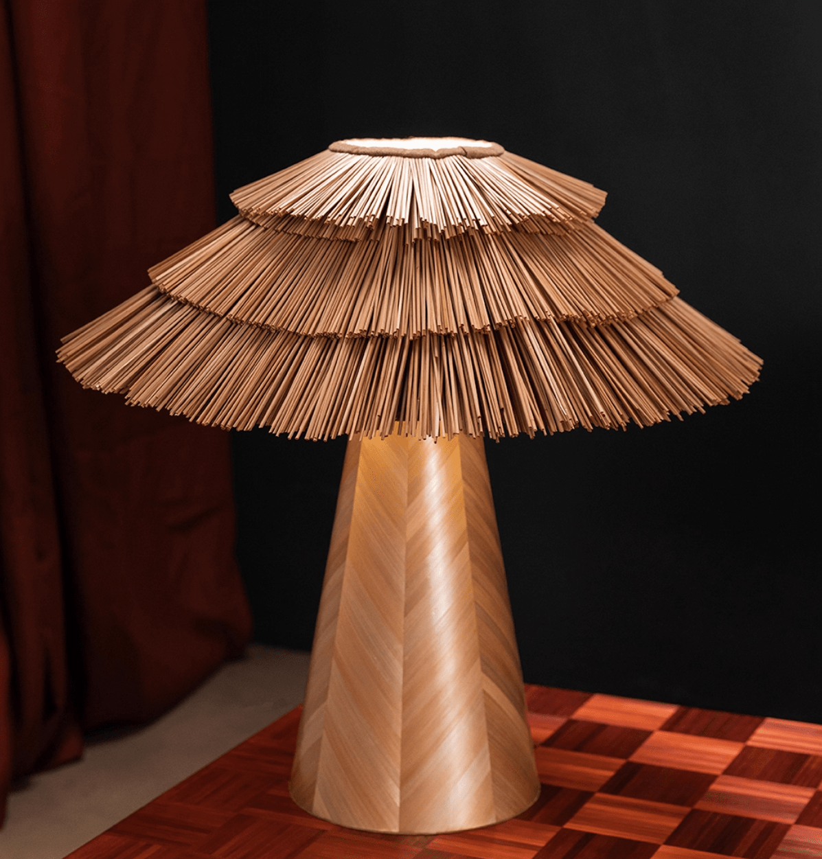 Thatch Table Lamp