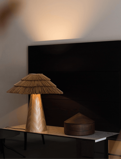 Thatch Table Lamp