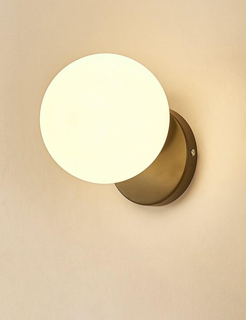 Tip of The Tongue Wall light fixture Wall Lamp