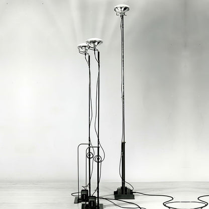 Toio Tall Lamp Floor Lamp