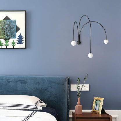 Gran Finale Wall Lamp