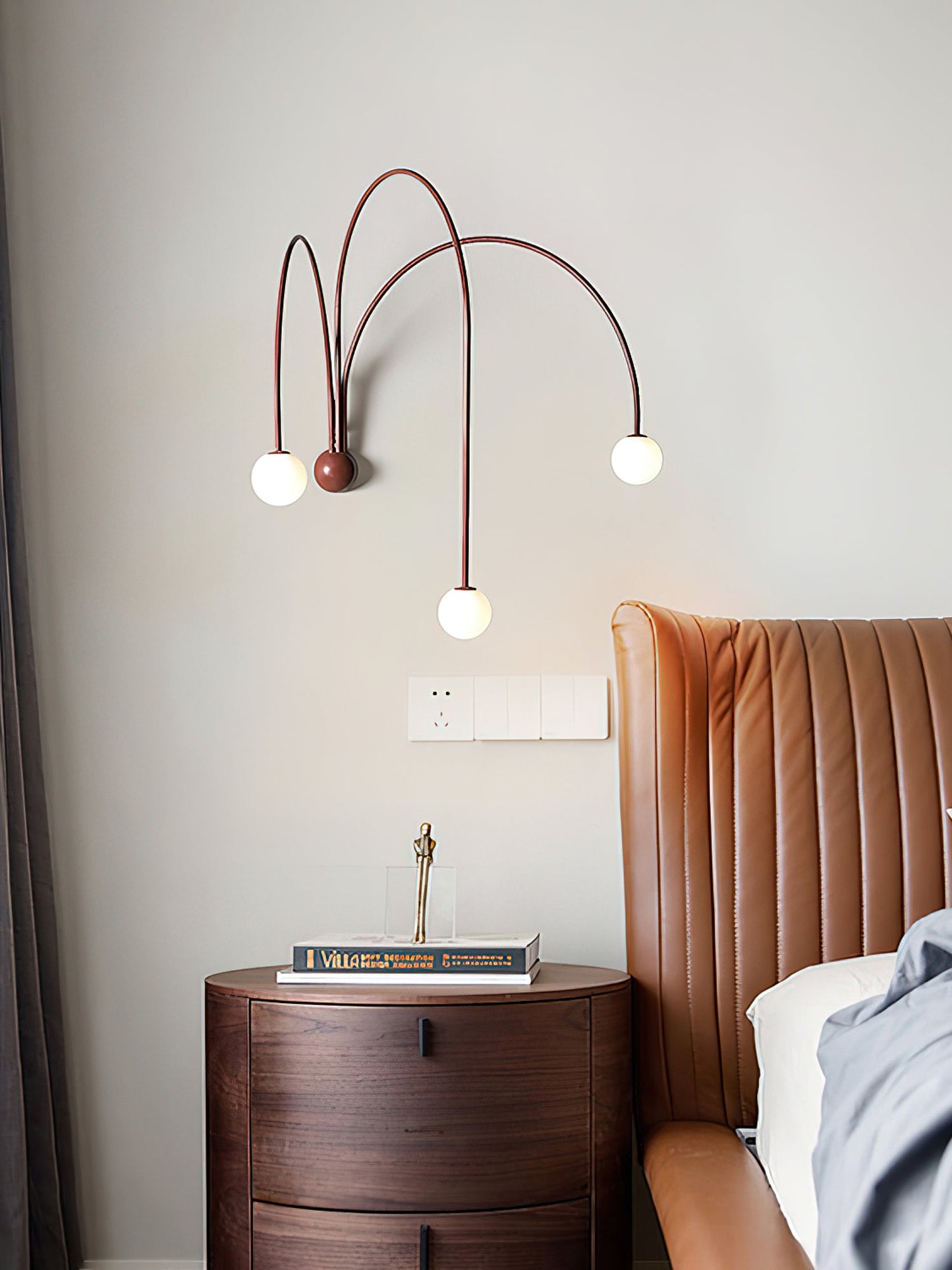 Gran Finale Wall Lamp