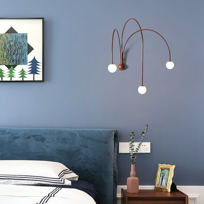 Gran Finale Wall Lamp