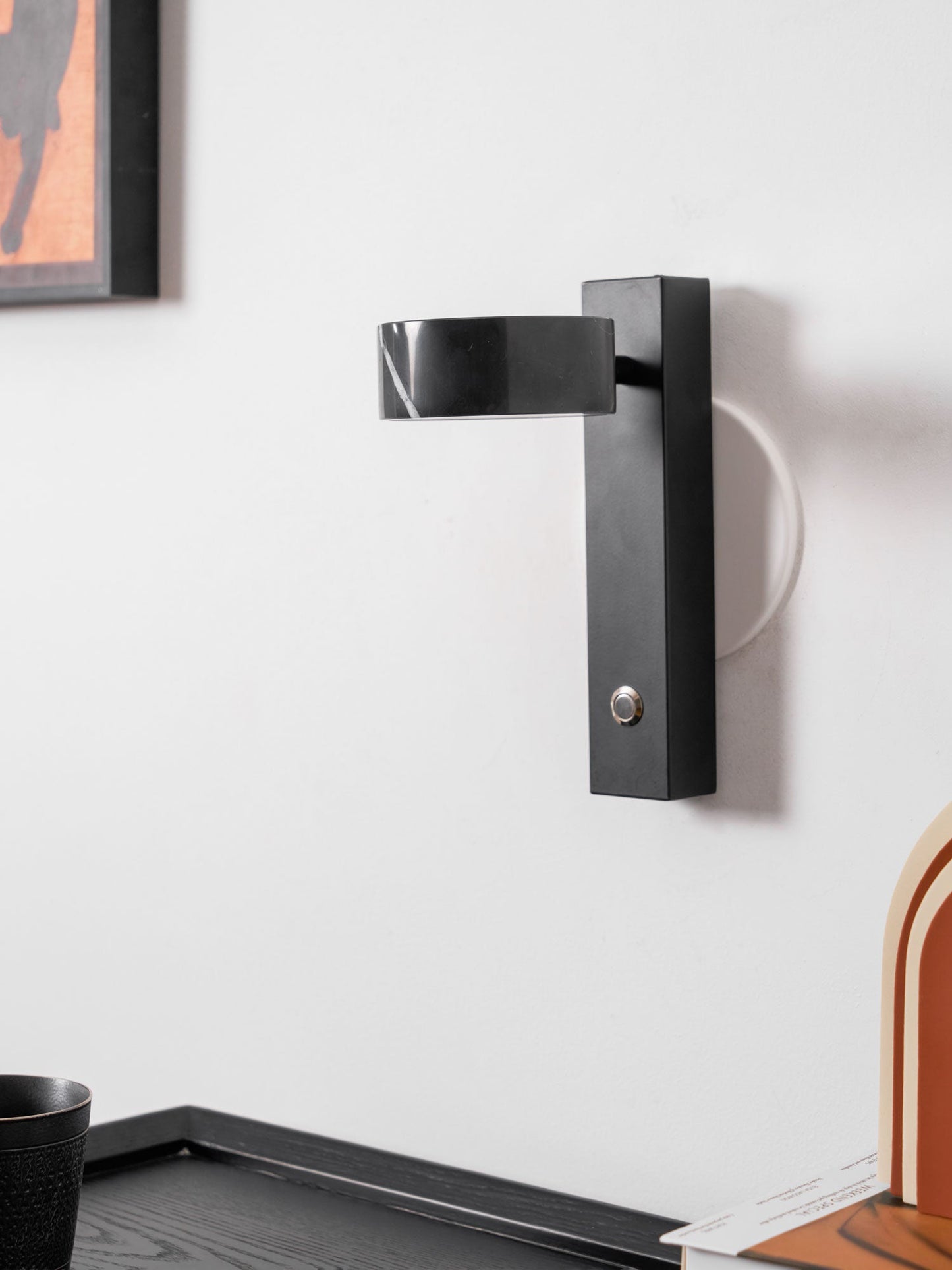 Traviso Solo Wall Sconce