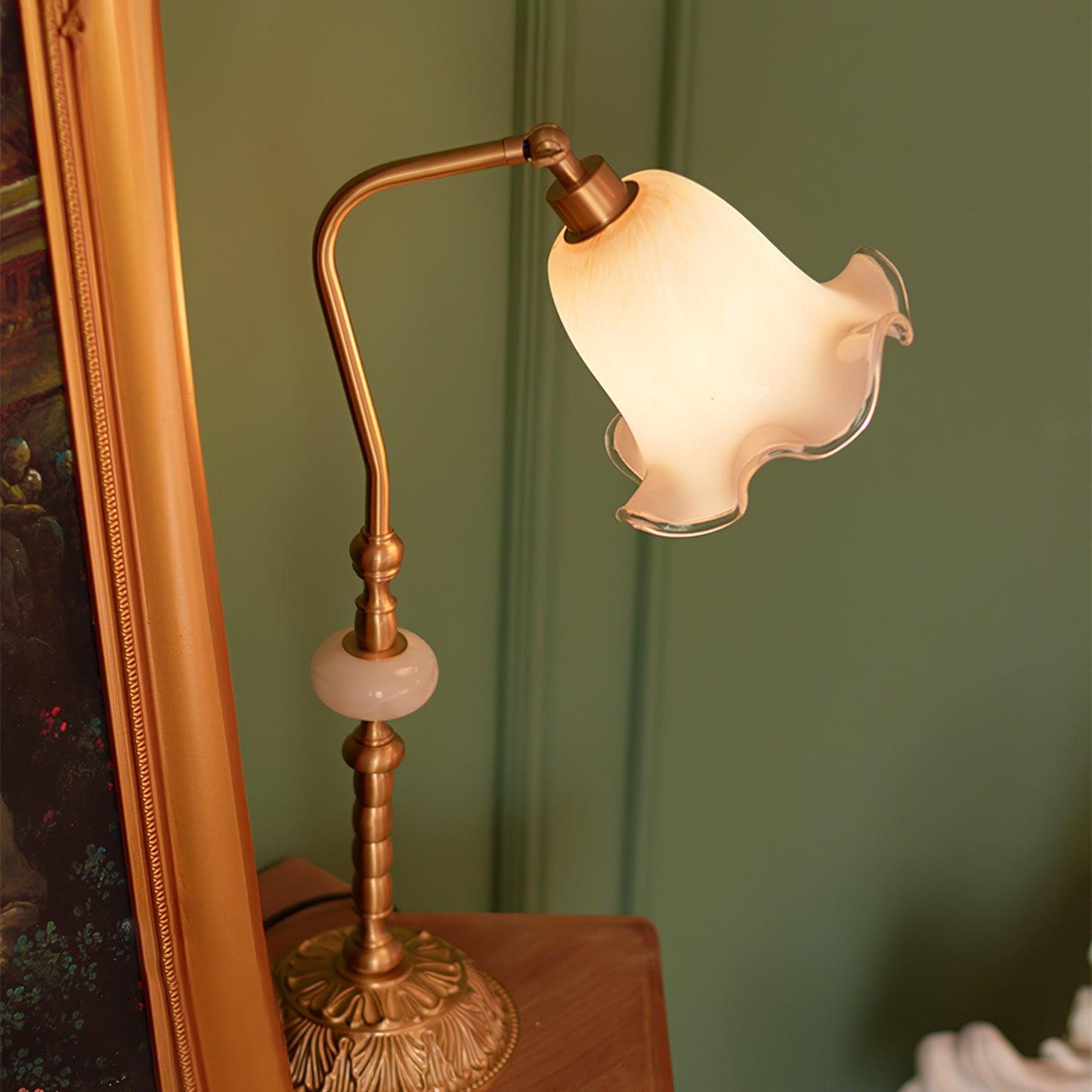 Tulip Brass Task lamp Table Lamp