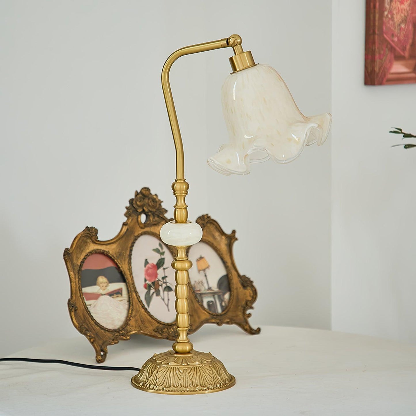 Tulip Brass Task lamp Table Lamp