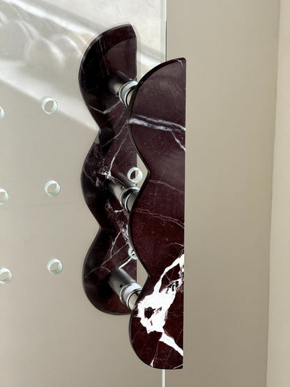 Twin-Curve Pull Handle