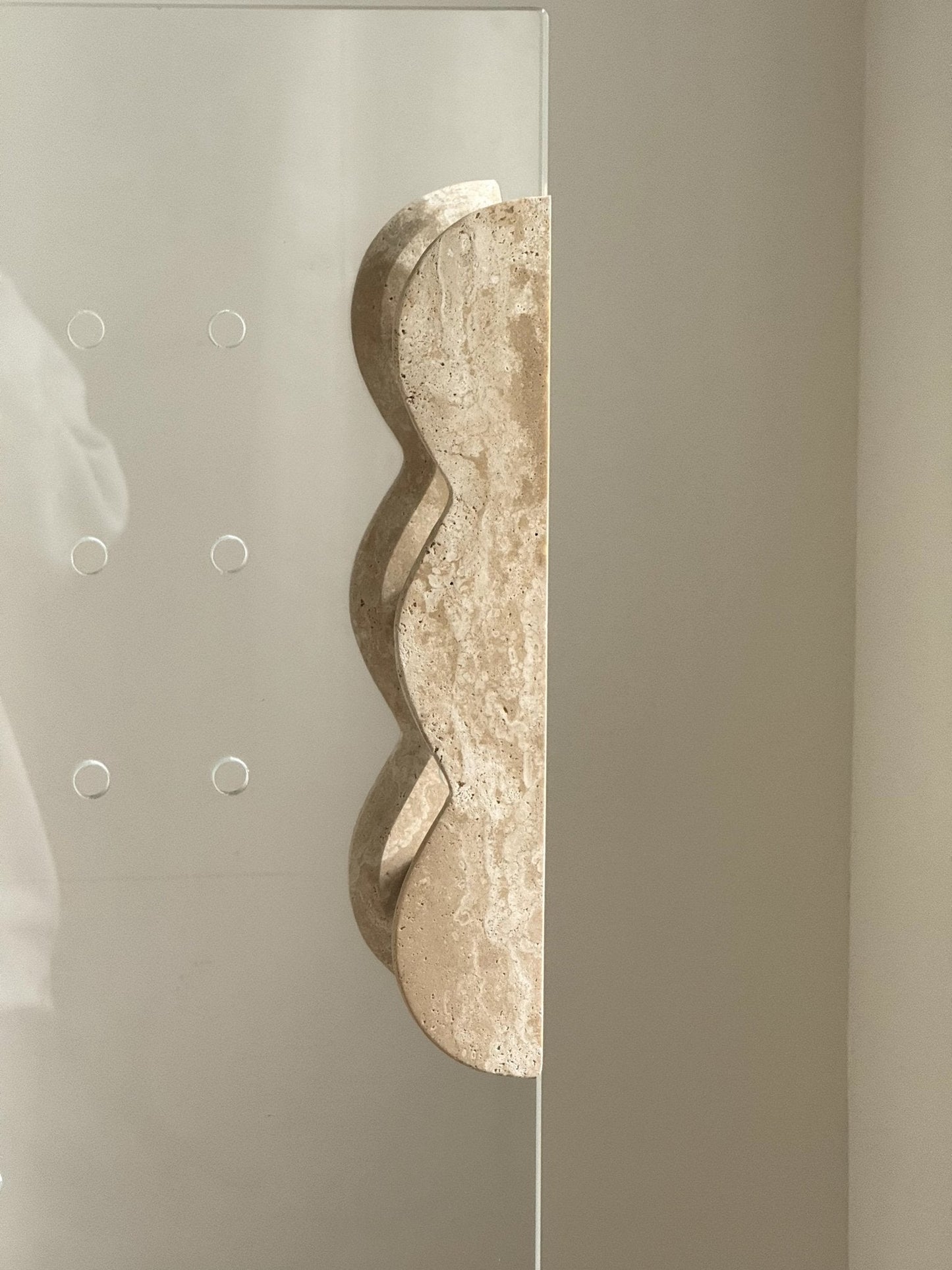 Twin-Curve Pull Handle