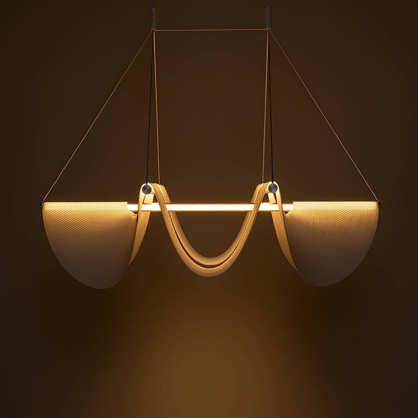 Vaelora Ribbon Pendant Lamp