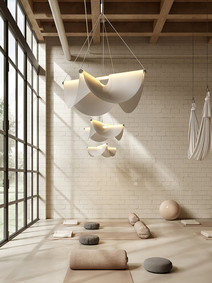 Vaelora Ribbon Pendant Lamp