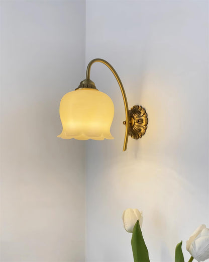 Valley Flower Bracket light Wall Lamp