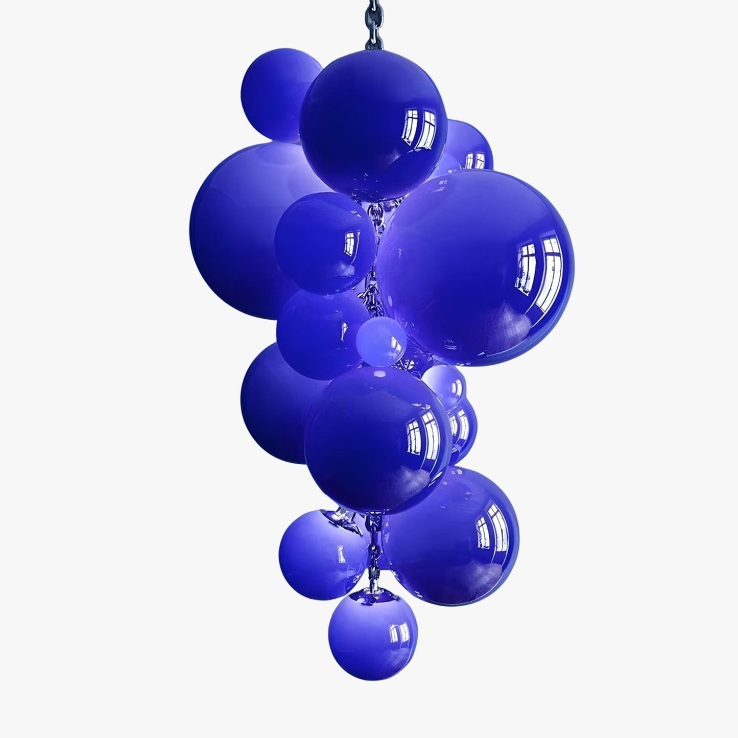 Velymo Grapetta Chandelier