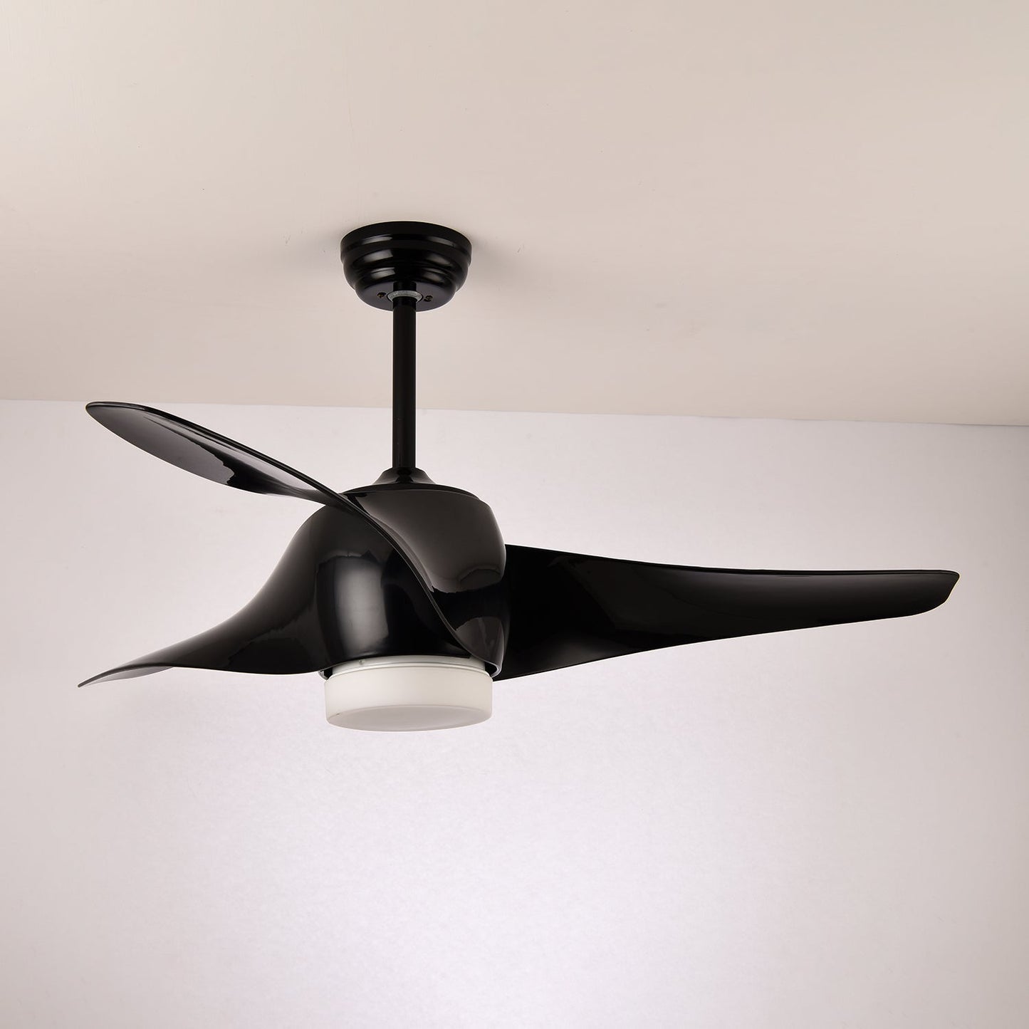Verdantia Aero Ceiling Fan Light