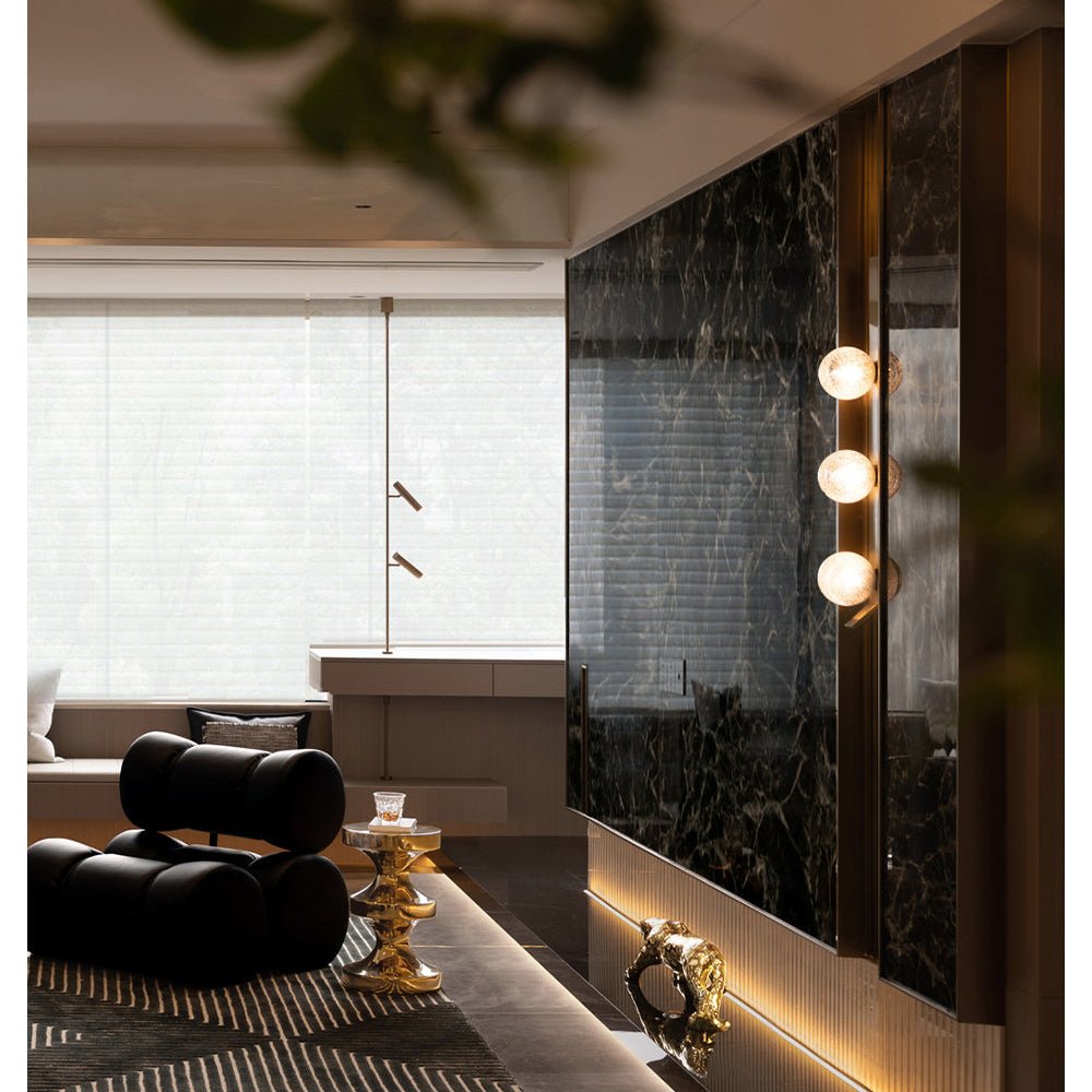 Vertical Balls Bar Sconce