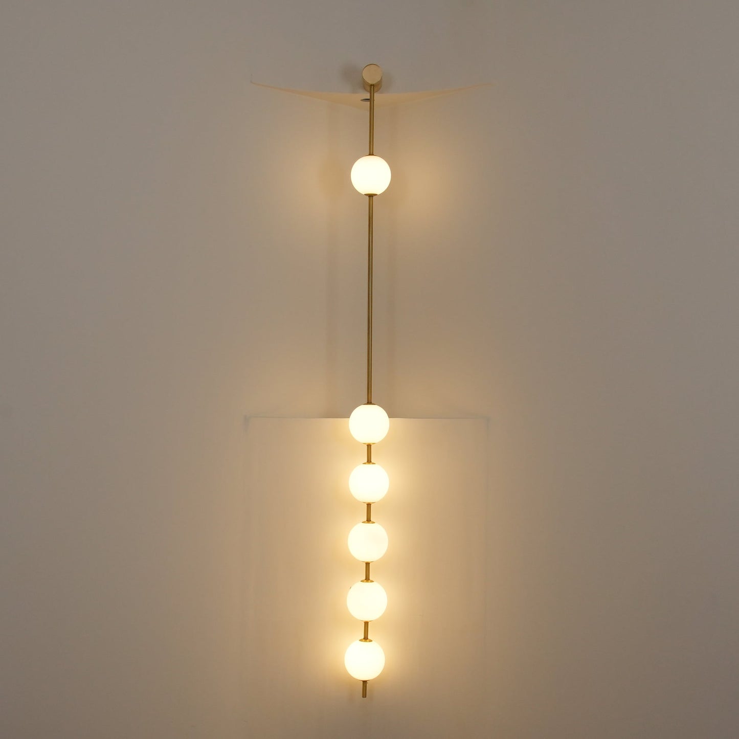 Vertical Balls Wall light fixture Wall Lamp