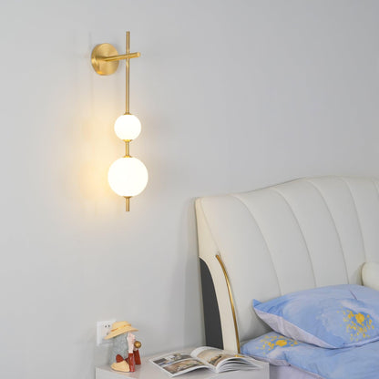 Vertical Globe Plug-in Lamp bracket Wall Lamp