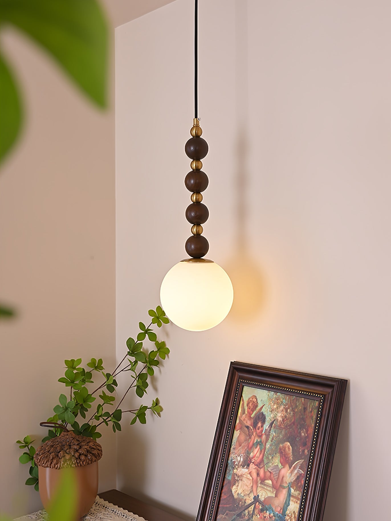 Vertical Walnut Balls Houselight Pendant Lamp